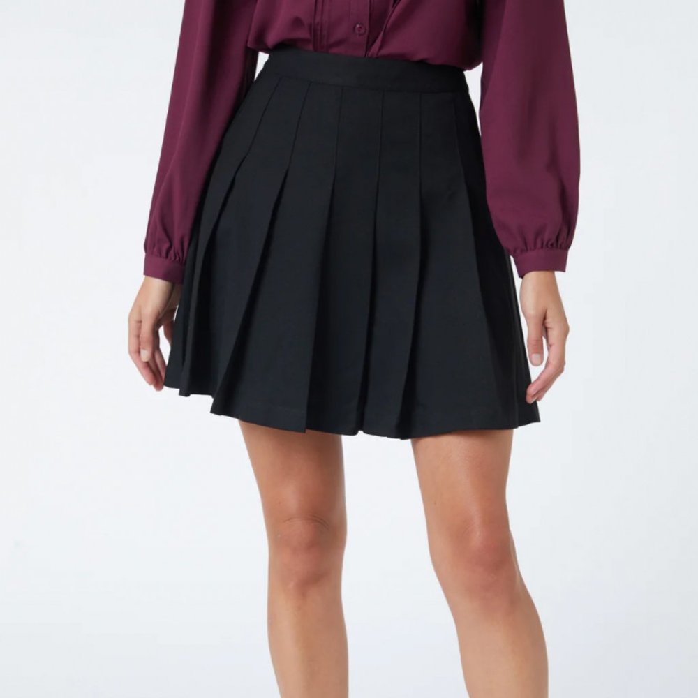 Princess Highway Briony NAVY Skirt Never worn- Size AU 8 (US 4)